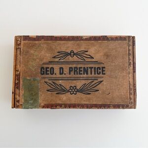 Vintage Wooden Geo. D. Prentice Cigar Box w/ Labels & Attached Lid (Empty)